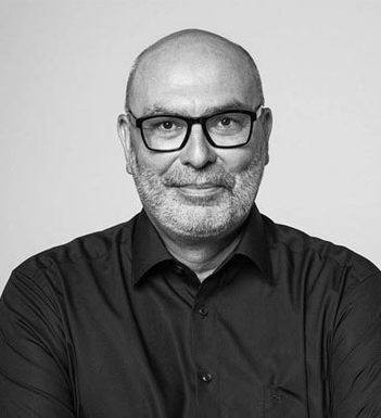 Prof. Dr. Habil. Frank Keuper - Experte für Unternehmensführung